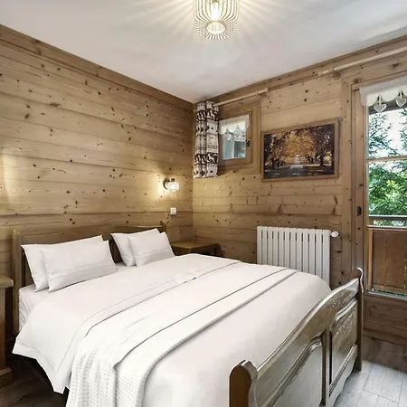 Independant A 1650 Avec Sauna, 4 Chambres, Parking Шале
